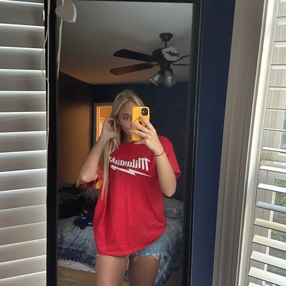 Milwakee Shirt - Picture 3 of 4